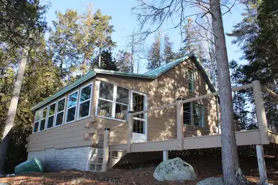Image de Lakefront Cabin near Acadia National Park