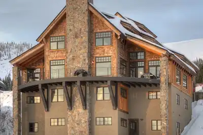 Image de Ski-in/Ski-out, In the Village, 7 King Bedrooms, 2 Bedrooms w/ 2 Xl twins