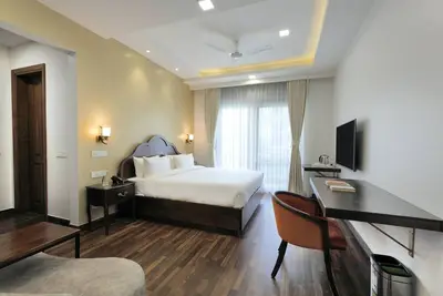 Image de Hydewest India Astor Suite 3 Bedroom Luxury Serviced Residences Apartment