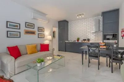Image de Valletta nineteen hundred, New Lovingly renovated central Valletta apartment