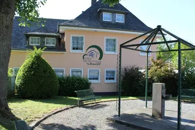Image de Maison de vacances Daun (Stadt) pour 1 - 12 personnes avec 5 chambres à coucher - Maison de vacances