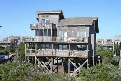 Image de Waterfront Home w/Free WiFi, Private Washer/Dryer & Hot Tub, Shared Pool, & Ac