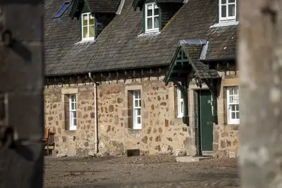 Image de Sycamore Cottage - a traditional 2 bedroom stone cottage within the grounds of Arniston House
