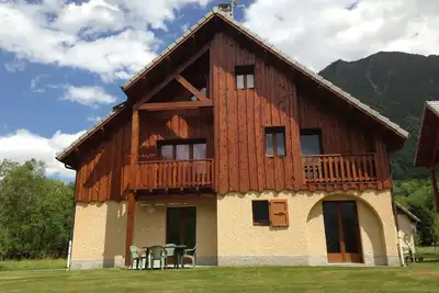 Image de Appartement 2/4 personnes dans un chalet en rez-de-chaussée + Terrasse + Piscine