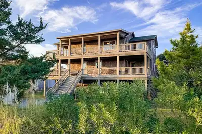 Image de Dog-Friendly House w/Private Washer/Dryer, Central Ac, Free WiFi, & Shared Pool