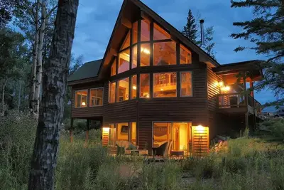 Image de Lutsen Forest Chalet - Minutes to Lutsen Ski Resort - Ev Charger