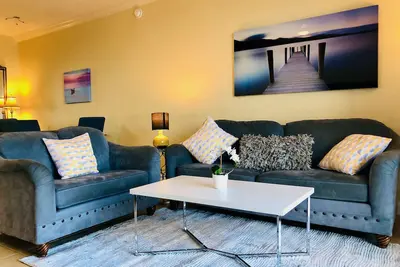 Image de Pay Later! ! Sale! ! Beautiful lake view, newly decorated, next to Disney & Fun! !