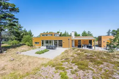 Image de 6 Person Holiday Home in Henne