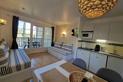 Image de Appartement meublé en location saisonnière!