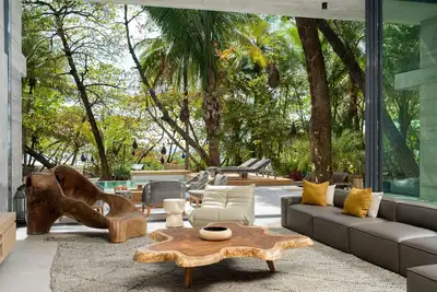 Image de Casa Lanui, large beachfront luxury villa by Elite Beach Villas