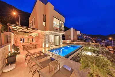 Image de Villa Öykü - Kalkan town centre villa