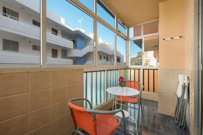 Image de Appartement de vacances \"Casa Caletillas\" près de la plage avec Wi-Fi et balcon