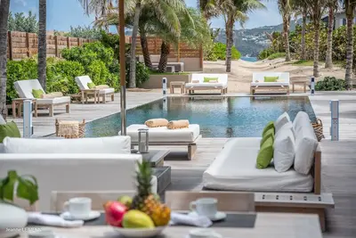 Image de Villa 2 chambres avec accès Direct Plage - Piscine