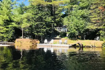 Image de Hot Tub-Woodstove-Paddleboards-Kayaks-Canoe-Paddleboat-Campfire Pit-Dogs Welcome