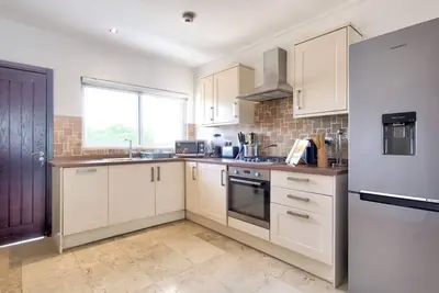 Image de Luxury 3-Bedroom Apartment in Cantoments Accra -10