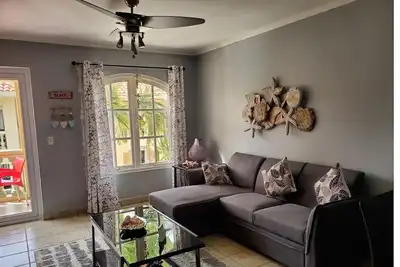 Image de Serendipity In One Happy Island