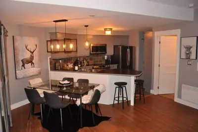 Image de Cozy Condo in the Heart of Mont Tremblant Resort