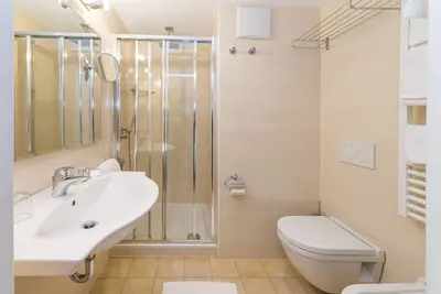 Image de Central 3-bedroom apartment on the second floor