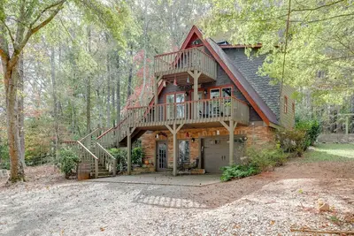 Image de Farmhouse in a Peaceful Paradise with Huge Hot tub