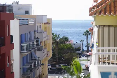 Image de Charming 1 bed apartment. Sea And Mountain View