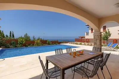 Image de Aphrodite Hills 5 Bedroom Superior Villa - Thalia