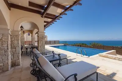 Image de Aphrodite Hills 4 Bedroom Luxury Villa - Athena