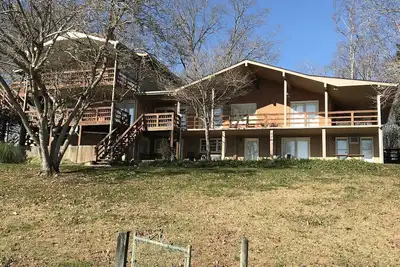 Image de Beautiful views, Flat Lot, Fast Internet