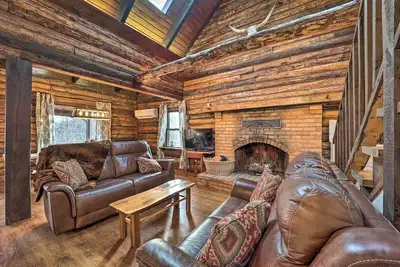 Image de Relaxing Retreat w/ Private Dock on Claytor Lake!