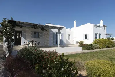 Image de A private Guest House in front of the sea