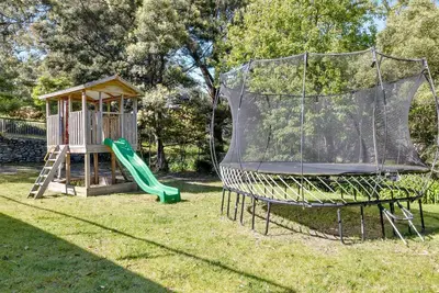 Image de George St Retreat - Picturesque holiday escape