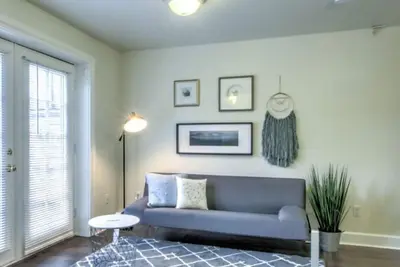 Image de Studio in heart of Capitol Hill – Apt D