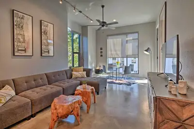 Image de Urban Escape in SoLA w/ Private Patio!
