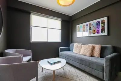 Image de w* | Beautiful 1br w/Ac near Central Restaurante