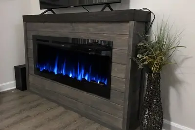 Image de State Farm Stadium, Outlet Mall, Amc, Top Golf, Casino within 2 miles!