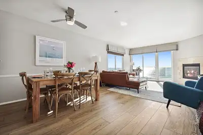 Image de Studio directement sur la plage, 1 bloc du village de Carlsbad