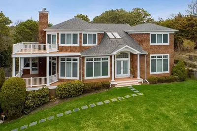 Spacious, Immaculate, Move right in 4 bedroom, 4 bath