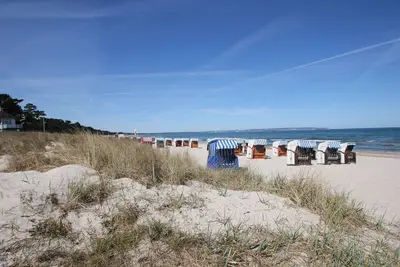 Image de Directly on the beach promenade, balcony with sea view - Aparthotel Ostsee FeWo 22