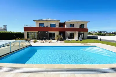 Image de Appt 6 pers 3* - Piscine chauffée en saison - plage à 300m