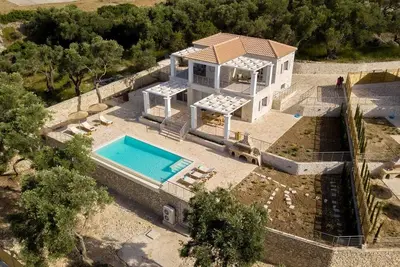Image de Tania Villa - Elegant 4 Br villa with private pool