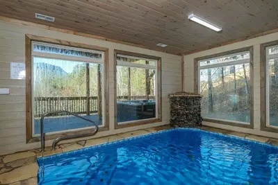 Image de Smoky Mountain Joy - Private Pool, Theater & Games