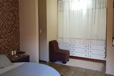 Suite Enorme em Hospedagem prx a Praia de Vilas