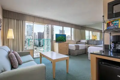 Image de Aqua Aloha Surf Waikiki 1401 Deluxe Studio with Lanai and Partial City Views