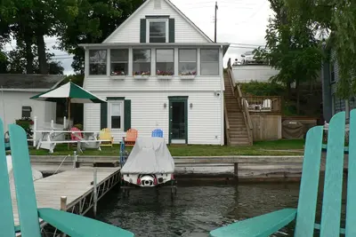 Image de Hall's Grape Escape - Lakefront Cottage Retreat on Keuka Lake