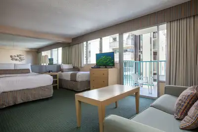 Image de Aqua Aloha Surf Waikiki 704 Deluxe Studio with Lanai and Partial City Views