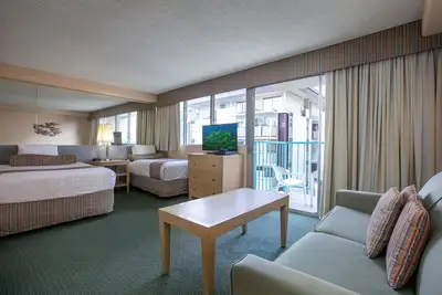 Image de Aqua Aloha Surf Waikiki 904 Deluxe Studio with Lanai and Partial City Views