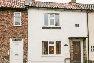 Image de Barnaby Cottage, pet friendly, with a garden in Hutton Rudby