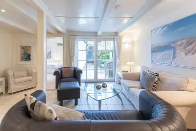 Image de Vacation home Dat witte Hus in Husum for up to 5 people