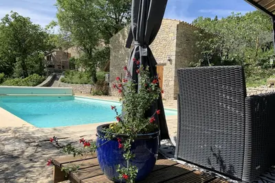 Image de Font Nouvelle maison de charme Drome provençale 10 p avec piscine chauffée