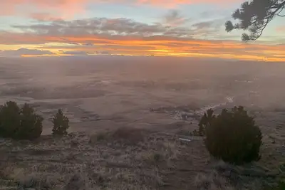 Image de Privacy and million dollar view 15 minutes from anywhere in Billings!