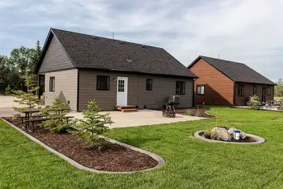 Image de Scenic and Peaceful St. Malo Cabin - Cabin 12